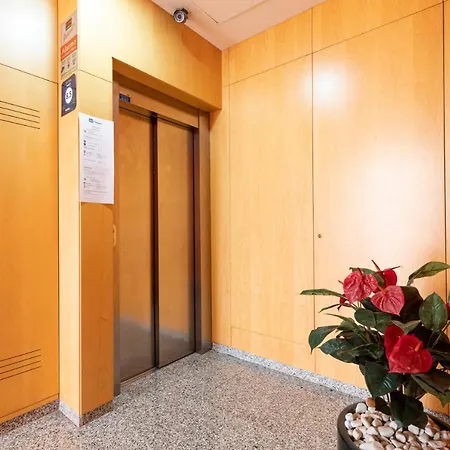 Ab Placa De Sants Apartament Barcelona